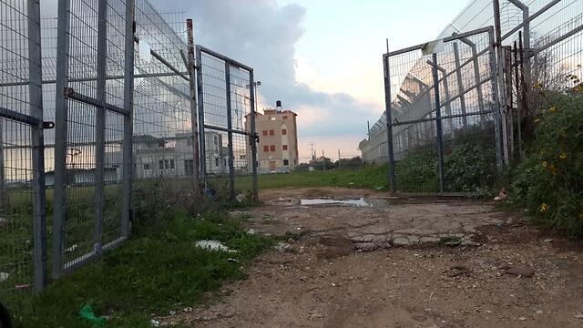 Neglect in Arab neighborhoods (צילום: חסן שעלאן) Neglect in Arab neighborhoods