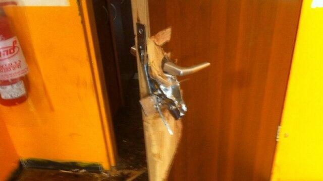 Break it at Zoabi's office