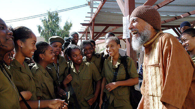 Ben-Israel with members of the African Hebrew Israelites who joined the IDF. (Photo: Israel Joseph) (צילום: ישראל יוסף) Ben-Israel with members of the African Hebrew Israelites who joined the IDF. (Photo: Israel Joseph)