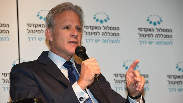Michael Oren (Photo: The College of Management)