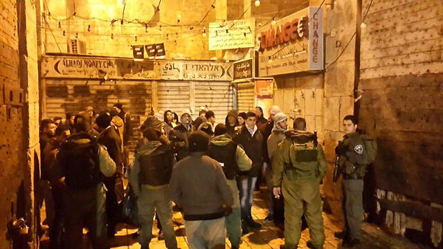 Border Patrol forces search for stabber