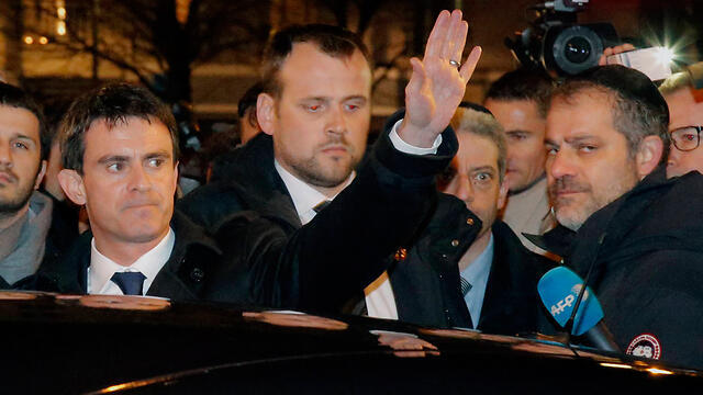 French Prime Minister Mauel Valls. (Photo: Associated Press) (צילום: AP) French Prime Minister Mauel Valls. (Photo: Associated Press)