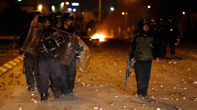 Police forces in Rahat. (Photo: Reuters)