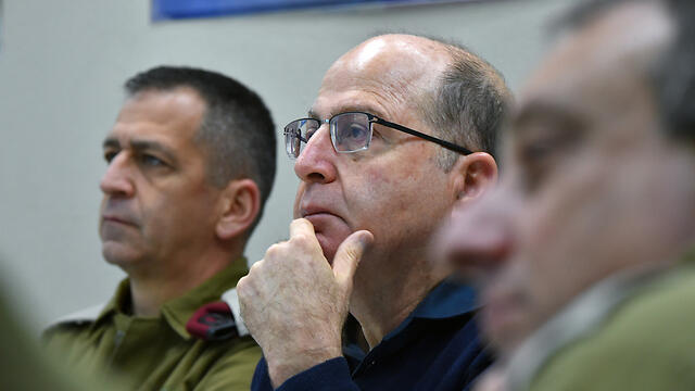 Defense Minister Moshe Ya'alon (Photo: Defense Ministry) (צילומים: אריאל חרמוני/משרד הביטחון ) Defense Minister Moshe Ya'alon (Photo: Defense Ministry)