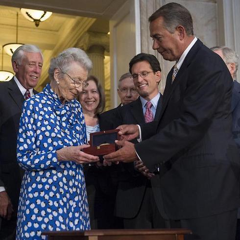 US Speaker of the House John Boehner presents Nina Lagergren with a Congressional Gold Medal awarded to her brother (Photo: AFP)