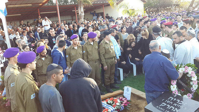 Staff Sergeant Dor Nini laid to rest (Photo: Roi Idan)