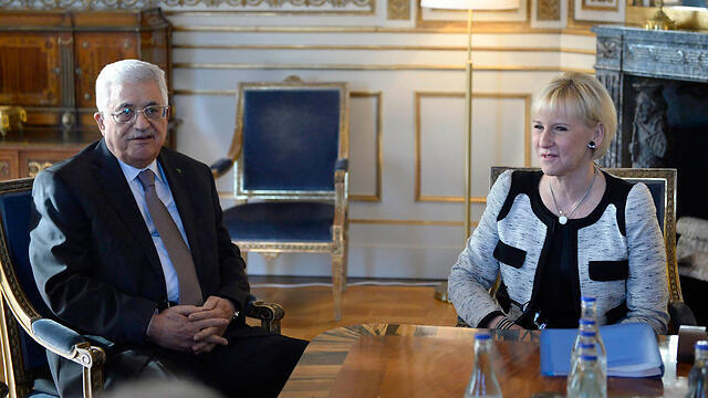 Palestinian President Abbas meets with Wallström in Stockholm (Photo: Reuters)