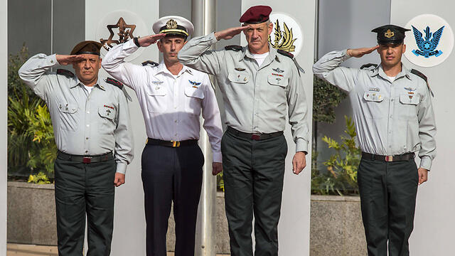 Gantz as outgoing chief of staff