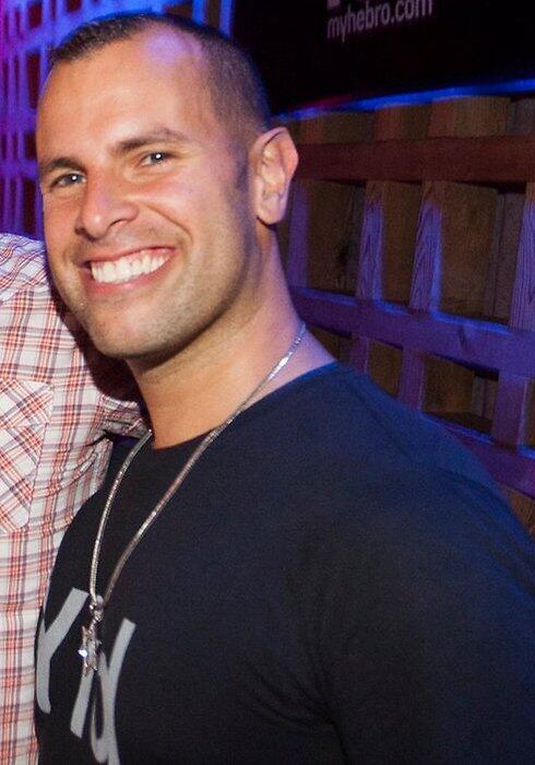 ג'ייסון ליטמן טיולי גייז שואה