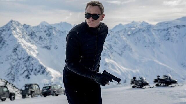 Дэниел Крэйг в фильме "007: Спектр"