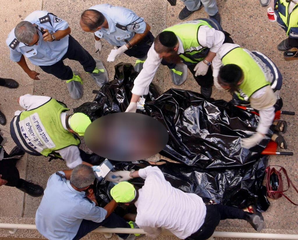 The scene of the bombing at the Hebrew University cafeteria in Jerusalem on July 31, 2002 (Photo: AP) The scene of the bombing at the Hebrew University cafeteria in Jerusalem on July 31, 2002