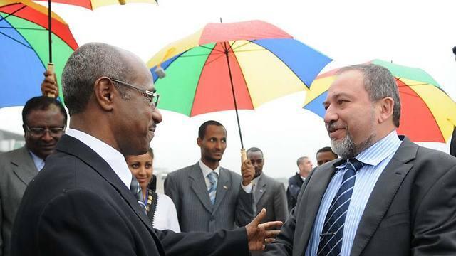 Lieberman during a diplomatic visit to Ethiopia in 2009 (Photo: Foreign Ministry)