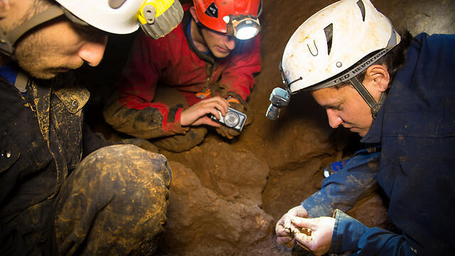 Israeli tourists find treasure