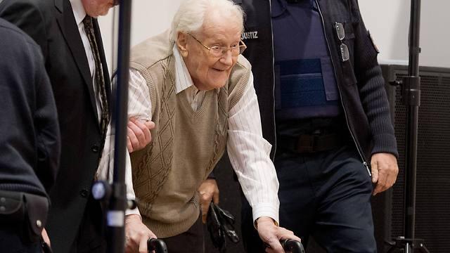 Oskar Groening being led to court (Photo: AP) (Photo: AP) Oskar Groening being led to court (Photo: AP)