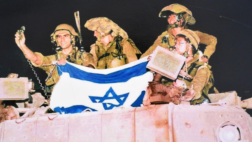 IDF soldiers during the May 2000 withdrawal from Lebanon. The military returned 26 years later IDF soldiers during the May 2000 withdrawal from Lebanon. The military returned 26 years later