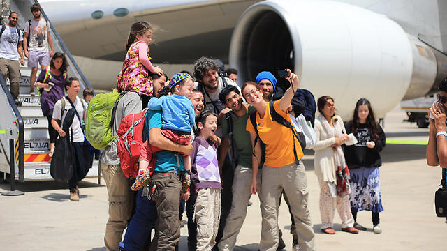 Families reunite after Nepal quake (Photo: Yaron Brenner)