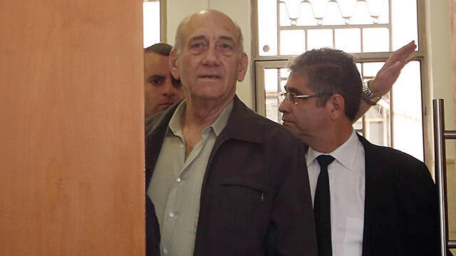 Olmert in court on Monday. (Photo: Gil Yohanon)