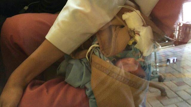 Yoav Elani's baby in Nepalnullnull Yoav Elani's baby in Nepal