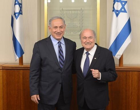 Netanyahu and Blatter (Photo: GPO)