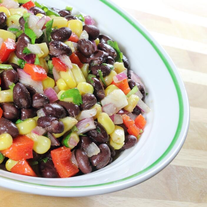 סלט קטניות. יאושר לסימון בסמל הירוק 