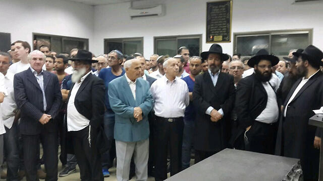 Over a thousand people attended Danny Gonen's funeral (Photo: Itay Blumenthal)