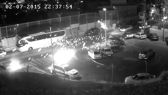 Molotov cocktails in East Jerusalem. (Photo: Anti Terror T.V.) (צילום: anti teror tv) Molotov cocktails in East Jerusalem. (Photo: Anti Terror T.V.)