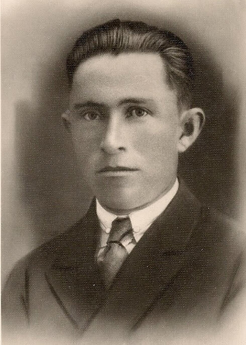 Israel Bristman before his Red Army days (Photo: Courtesy of Israel Bristman) (צילום: באדיבות ישראל בריסטמן) Israel Bristman before his Red Army days (Photo: Courtesy of Israel Bristman)