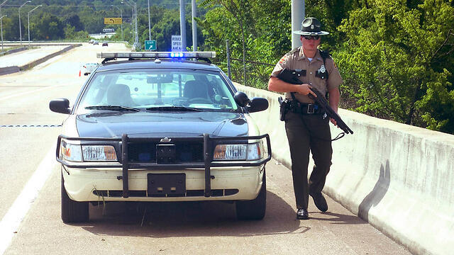Chattanooga Tennessee shooting site (Photo: AP) (צילום: AP/Tim Barber/Chattanooga Times Free Press) Chattanooga Tennessee shooting site (Photo: AP)