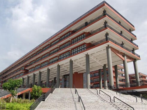 Академия изящных искусств в Гуанчжоуnullnull Академия изящных искусств в Гуанчжоу