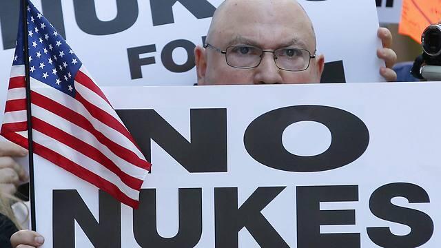 NY protest against Iran deal. The US should remain part of the agreement and work to supervise its implementation as much as it can, rather than leaving this job to the other world powers (Photo: Reuters)