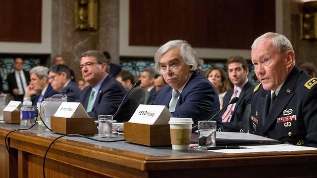 Hearing on the agreement in the House of Representatives (Photo: AP) (צילום: AP) Hearing on the agreement in the House of Representatives (Photo: AP)