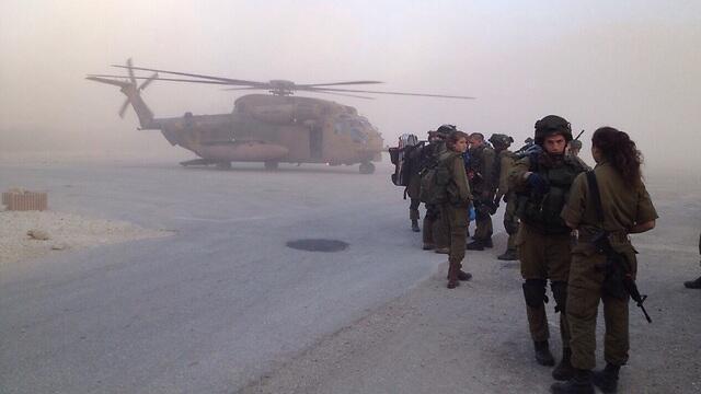Evacuating the wounded (Photo: IDF Spokesman)