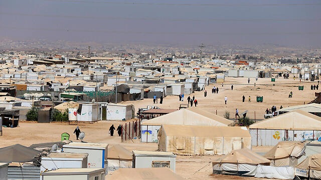 The Zaatari refugee camp housing Syrian refugees in Jordan (Photo: AP) (צילום: AP) The Zaatari refugee camp housing Syrian refugees in Jordan (Photo: AP)