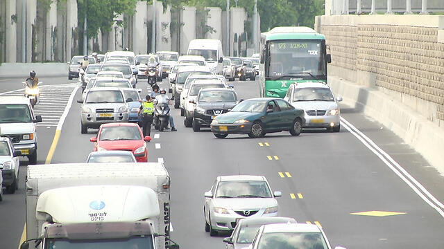 Шоссе № 20. Фото: Асаф Мегель (צילום: אסף מגל) Шоссе № 20. Фото: Асаф Мегель