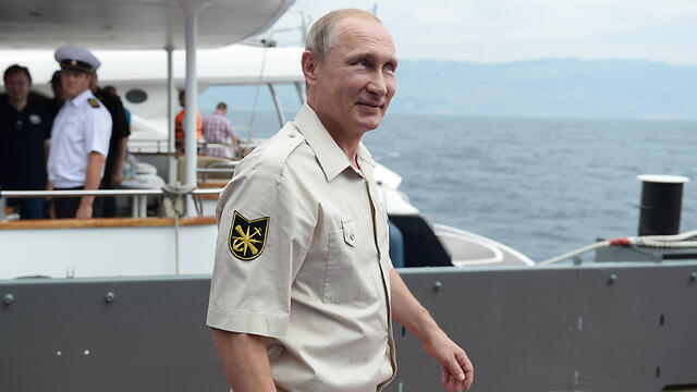 Путин в Крыму. Фото: МТС (צילום: MCT) Путин в Крыму. Фото: МТС