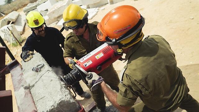 The CIRT in action (Photo: IDF Spokesperson) (צילום: עמית שכטר, דו"צ) The CIRT in action (Photo: IDF Spokesperson)
