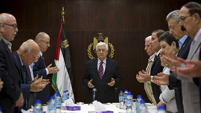 PLO commitee meeting (Photo: Reuters)
