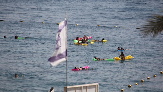 Eilat. The number of tourists who arrived for a vacation (excluding one-day visits) was 2.8 million, a 4% drop from 2014 (Photo: Motti Kimchi)