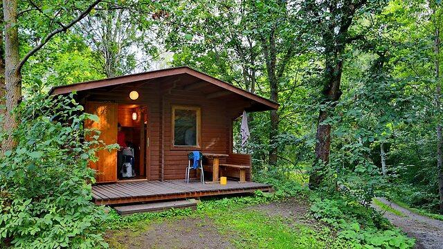 This is how the cabins on the island will look like (Photo: Itamar Rotem) (צילום: איתמר רותם) This is how the cabins on the island will look like (Photo: Itamar Rotem)