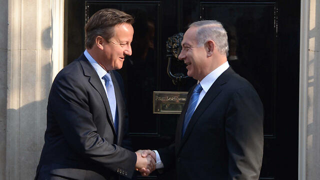 Cameron and Netanyahu meet at 10 Downing Street (Photo: Avi Ohayon, GPO)