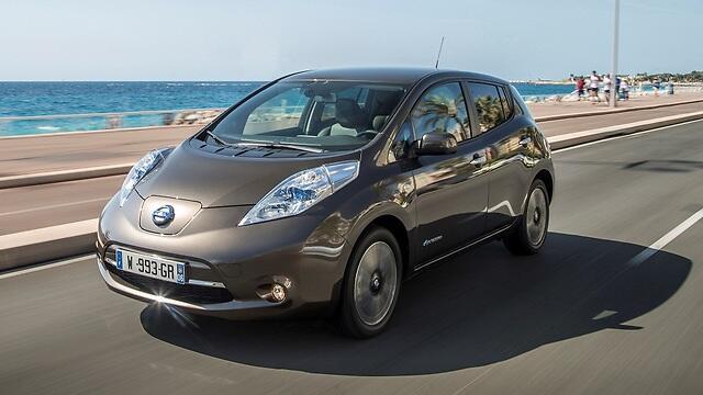 Nissan Leaf nullnull Nissan Leaf