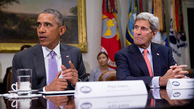 Barack Obama and John Kerry (Photo: AP)