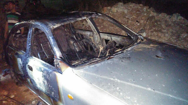 Torched Palestinian car torched in Beit Illu