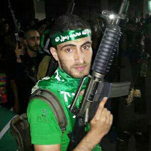  Kais Sa'adi, a senior member of Hamas's military wing