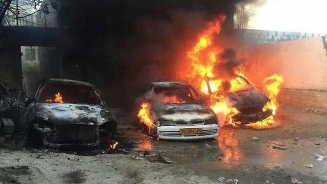 Burning cars in Shuafat 