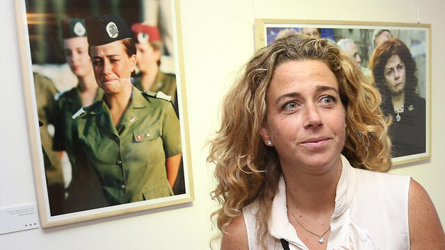 Noa Rothman, then and now. 'When did everything change here, and why is there nothing we can do?' (Photo: Tzvika Tishler) (צילום: צביקה טישלר "ידיעות אחרונות") Noa Rothman, then and now. 'When did everything change here, and why is there nothing we can do?' (Photo: Tzvika Tishler)