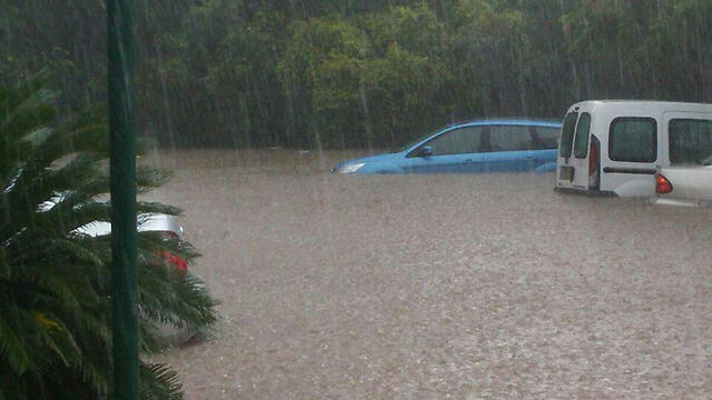 Flooding in Raanana (Photo: Ronen Keren)
