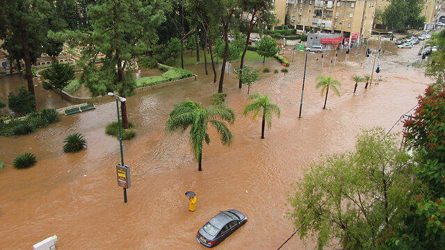 Kfar Saba (Photo: Elinor Liber)