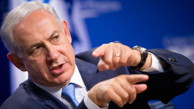 Netanyahu fields questions at the Center for American Progress. (Photo: AP) (צילום: AP) Netanyahu fields questions at the Center for American Progress. (Photo: AP)
