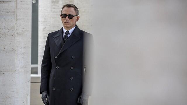 Дэниел Крэйг в фильме "007: Спектр"